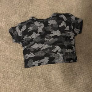camo cropped lulu top